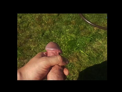 ❤️ Heit týpa lætur bleiku kisuna sína helvíti og kemur með sprautu í sumargarði Klám vk hjá okkur is.sexvideogif.ru